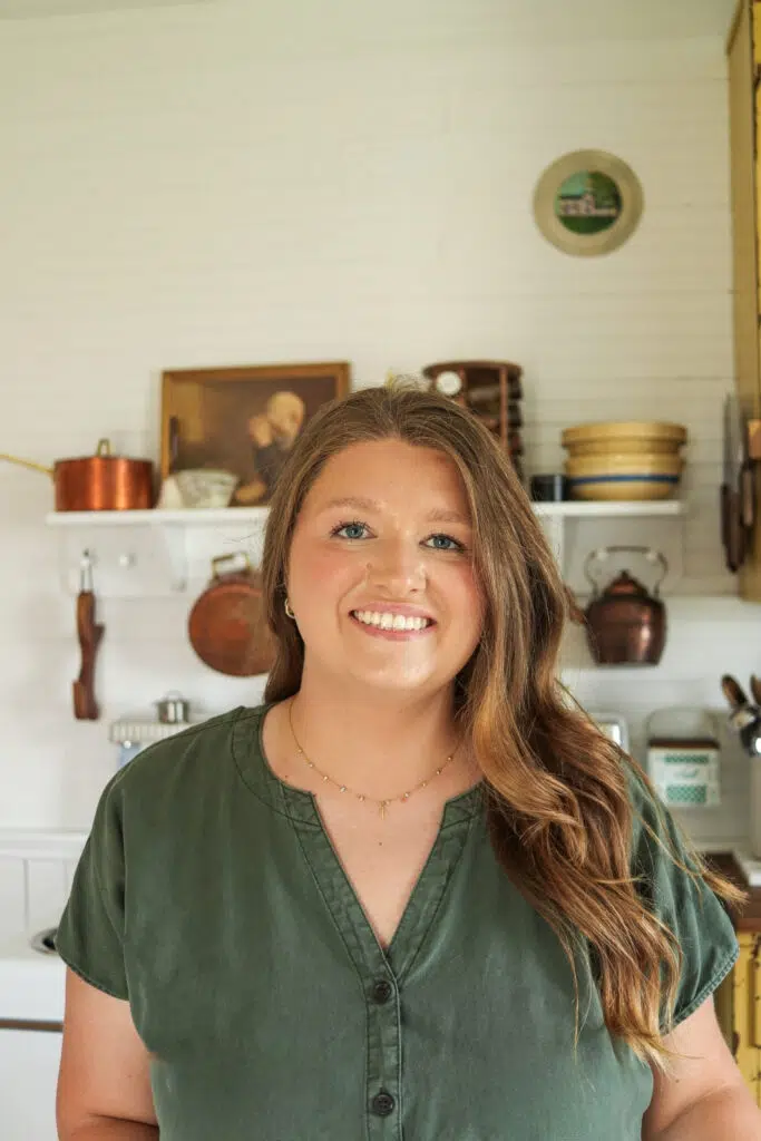 Headshot of Sarah from Lewis Acres Homestead.
